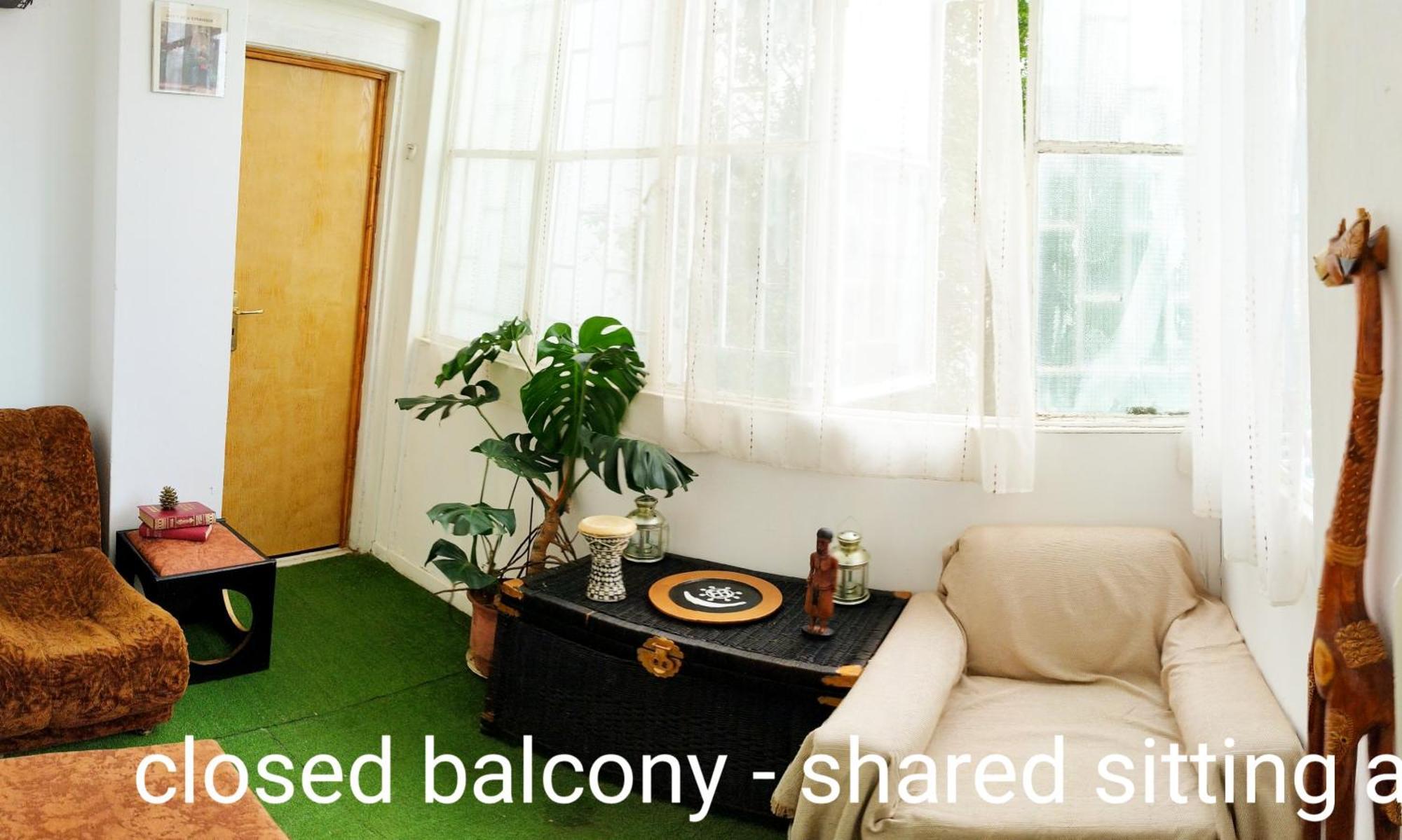 Cozy Room In Quiet Neighbourhood Афины Экстерьер фото